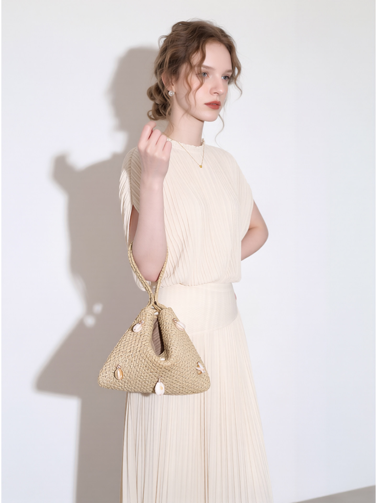 Apricot Tencel round neck pleated top and skirt for women 2026 summer new style waist-cinching temperament commuting outfit Apricot Tencel round neck pleated top and skirt for women 2026 summer new style waist-cinching temperament commuting outfit