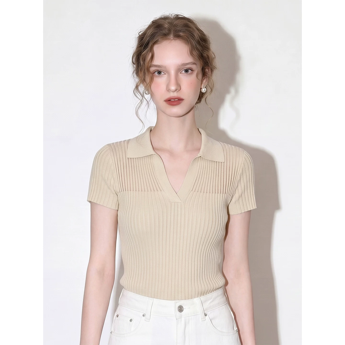 Ginger polo collar short-sleeved 2026 women's summer French gentle style thin slim fit daily commuting top Ginger polo collar short-sleeved 2026 women's summer French gentle style thin slim fit daily commuting top