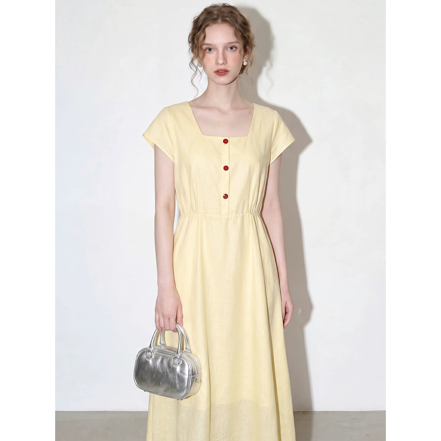 Light yellow square neck Tencel linen short-sleeved dress for women 2026 summer new French style acetate long skirt Light yellow square neck Tencel linen short-sleeved dress for women 2026 summer new French style acetate long skirt