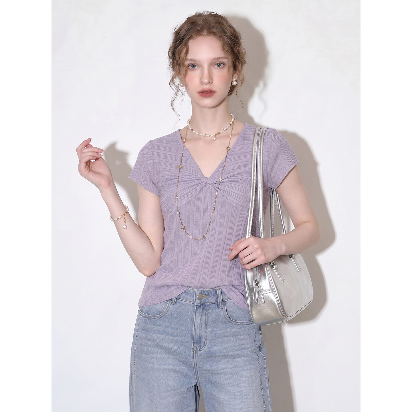 Purple V-neck twisted Tencel linen short-sleeved T-shirt for women 2026 summer new elegant temperament commuter style top Purple V-neck twisted Tencel linen short-sleeved T-shirt for women 2026 summer new elegant temperament commuter style top