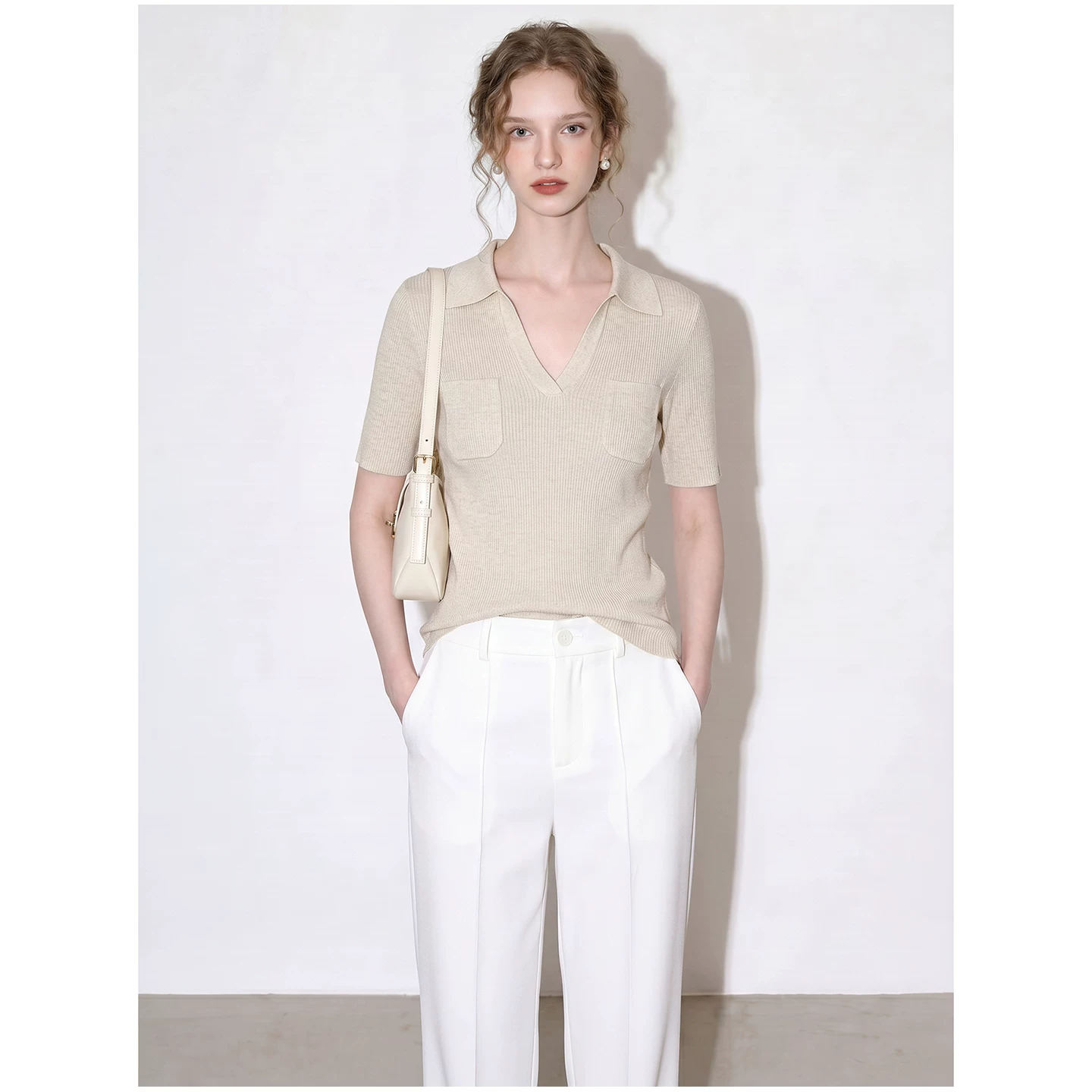 Apricot color polo collar Tencel linen short-sleeved sweater for women 2026 summer new slim commuter top Apricot color polo collar Tencel linen short-sleeved sweater for women 2026 summer new slim commuter top